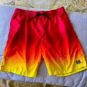 Billabong shorts